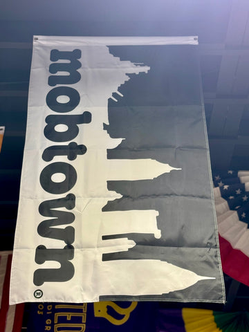 Mobtown® Skyline Flag